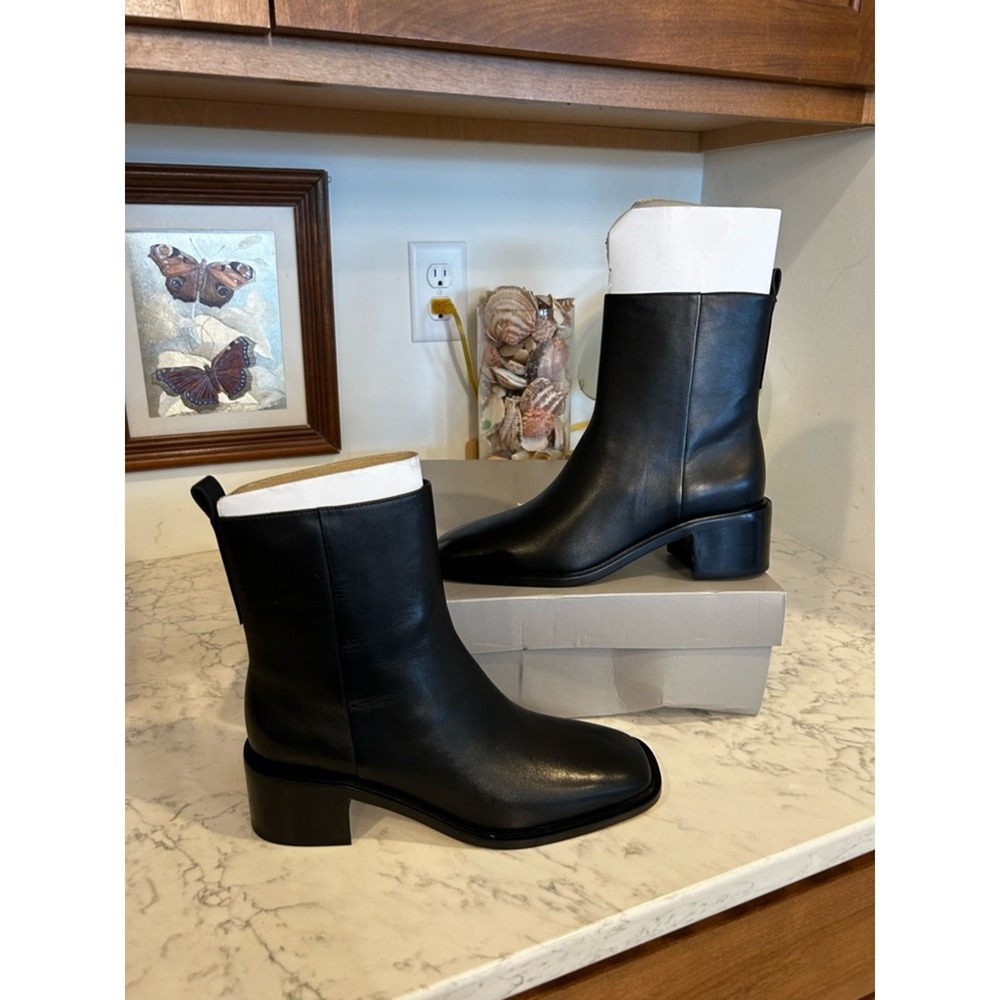 NWT Everlane The City Boot Black Leather Heeled Ankle Bootie Size 9